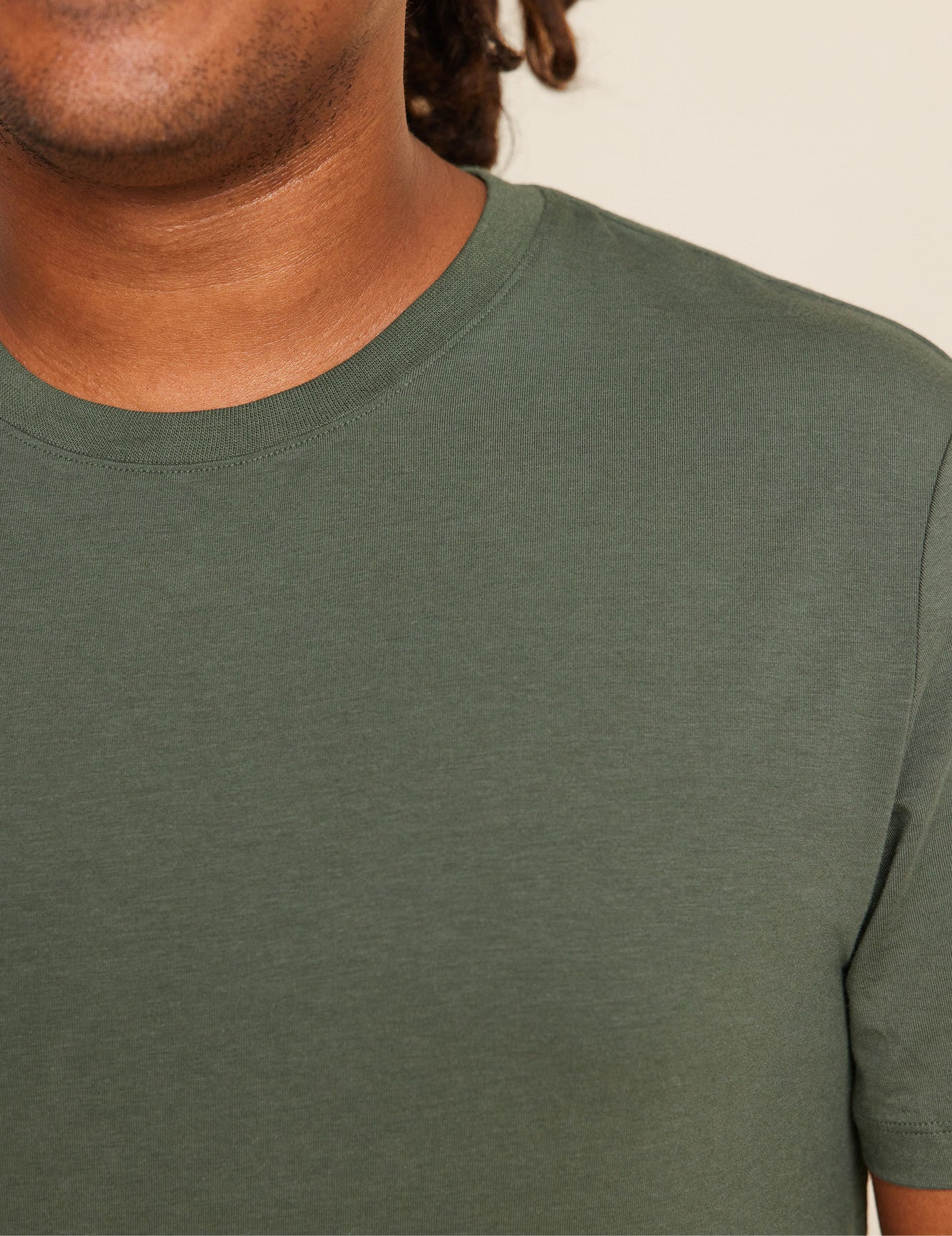 shop-your-favorite-mens-classic-crew-neck-t-shirt-moss-hot-on-sale_2.jpg