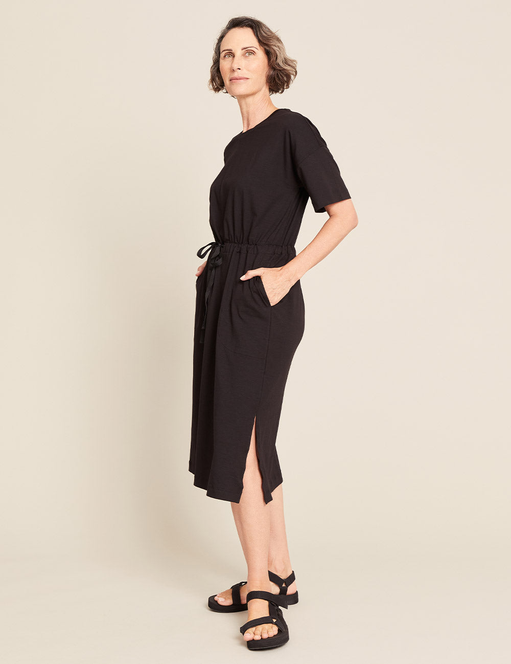 shop-professional-t-shirt-tie-dress-black-online_1.jpg