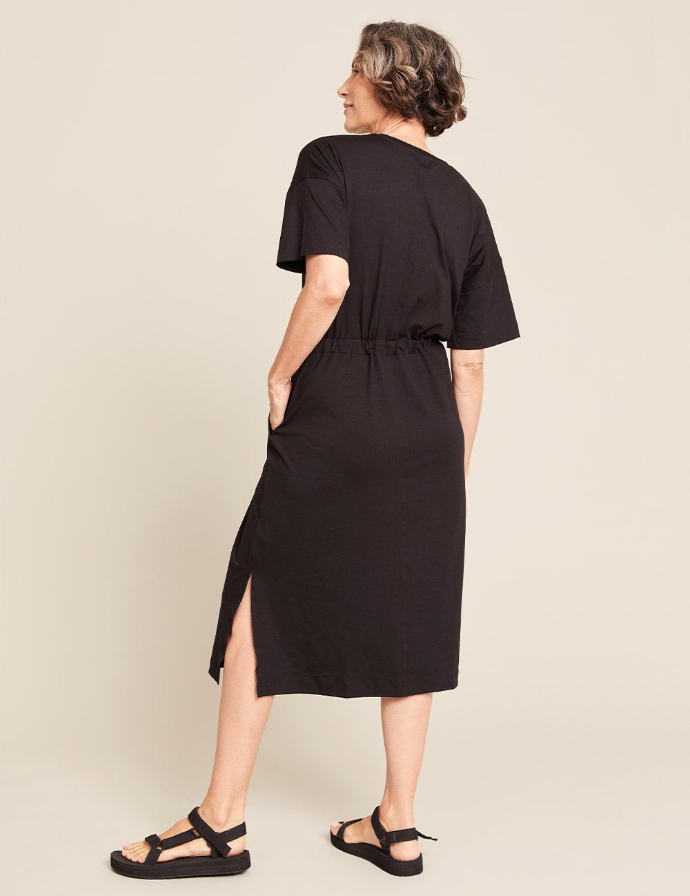 shop-professional-t-shirt-tie-dress-black-online_2.jpg