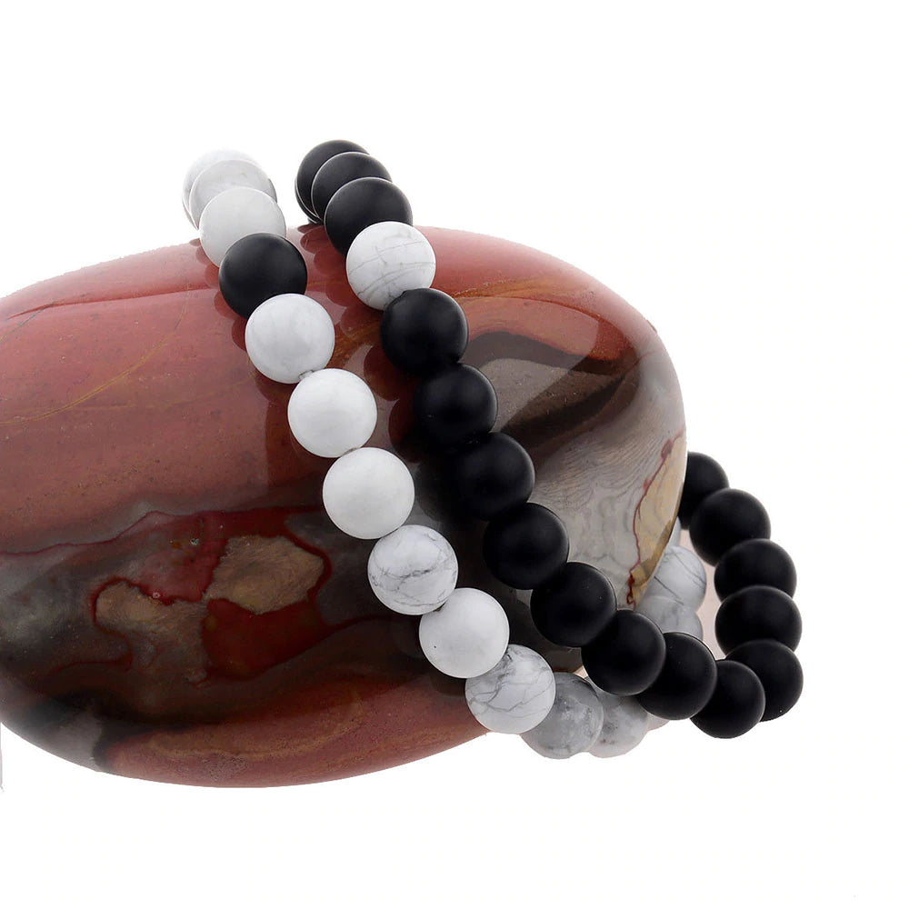 the-one-place-to-find-cheap-double-bracelet-liens-du-coeur-howlite-onyx-online-now_1.jpg