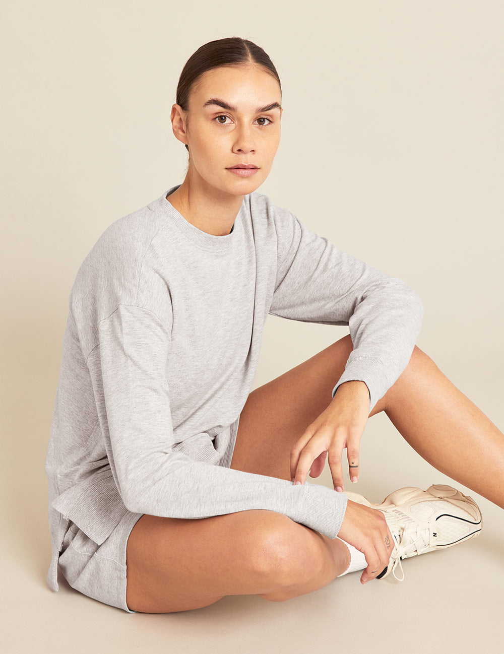 the-place-to-buy-womens-weekend-crew-pullover-grey-marl-fashion_0.jpg