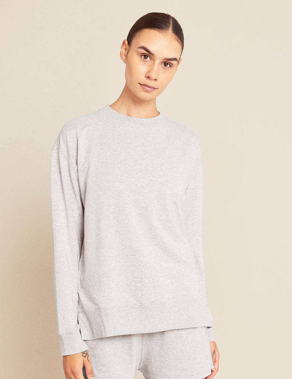 the-place-to-buy-womens-weekend-crew-pullover-grey-marl-fashion_1.jpg
