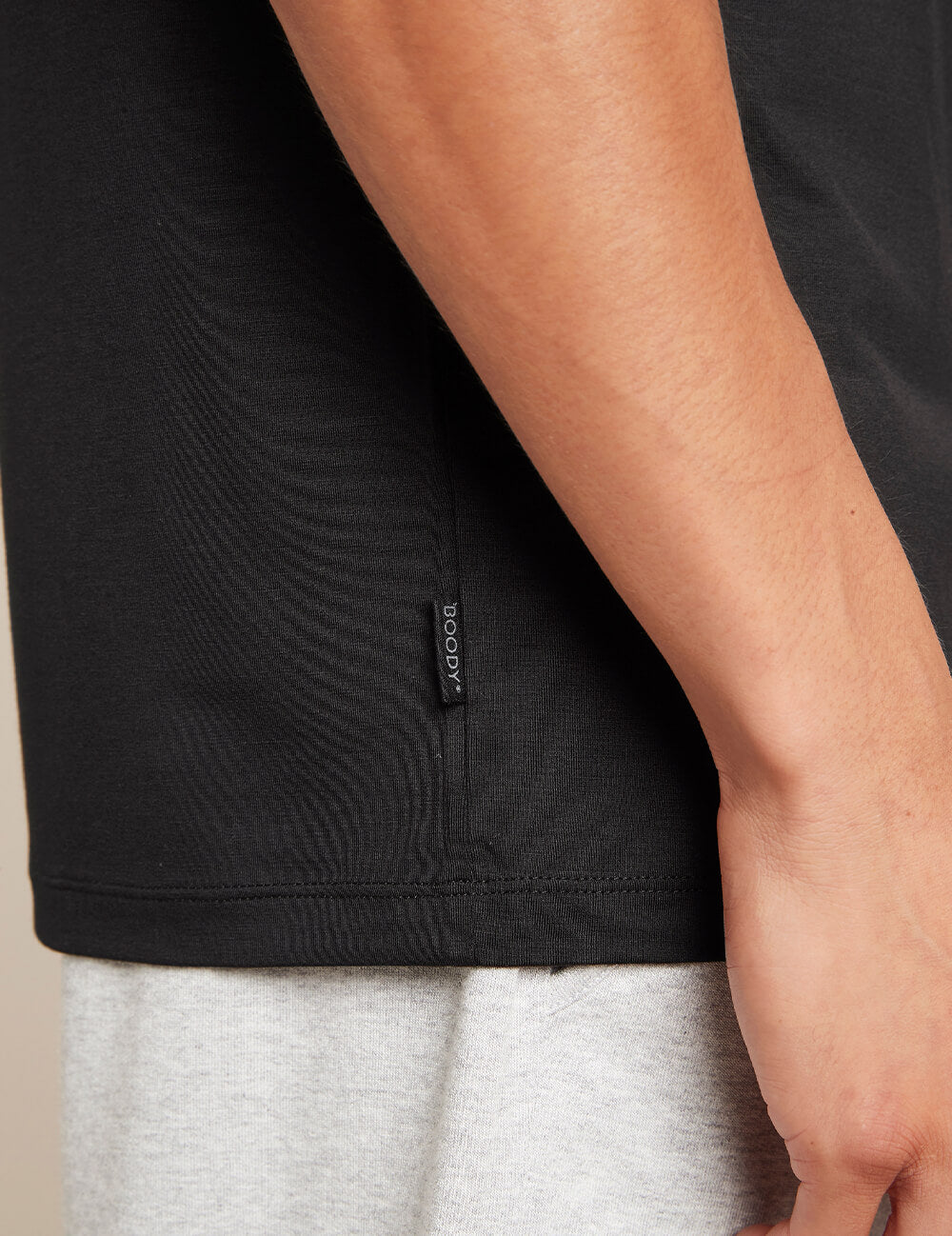 shop-the-official-online-store-of-mens-singlet-black-on-sale_2.jpg